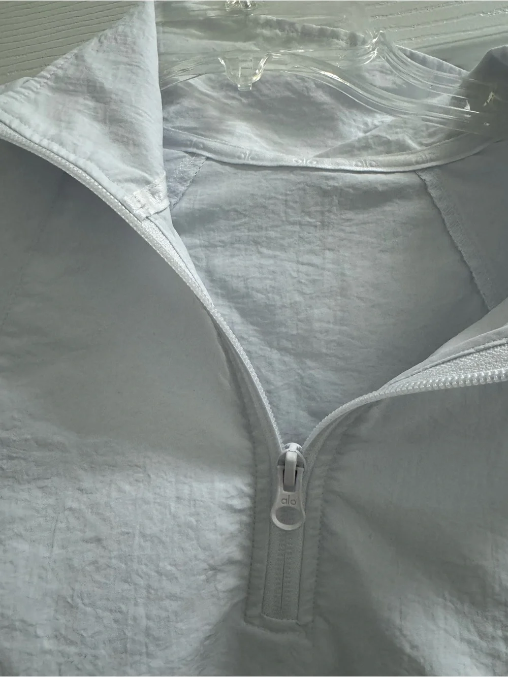 ALO Yoga White Cropped Quarter-Zip Top